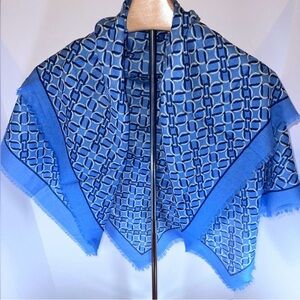 J. McLaughlin Wool Scarf Geometric Pattern in Blue, Black and Cream